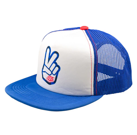 Trucker Snapback Peace out