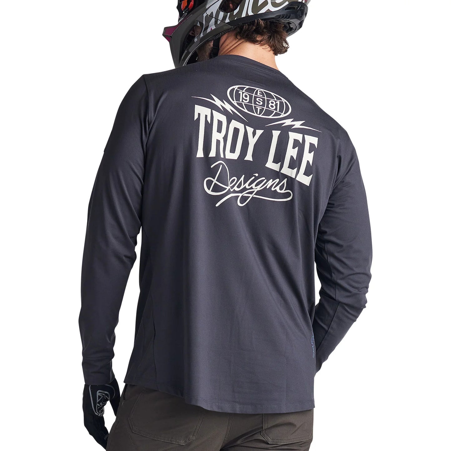 Ruckus Long Sleeve Bolts