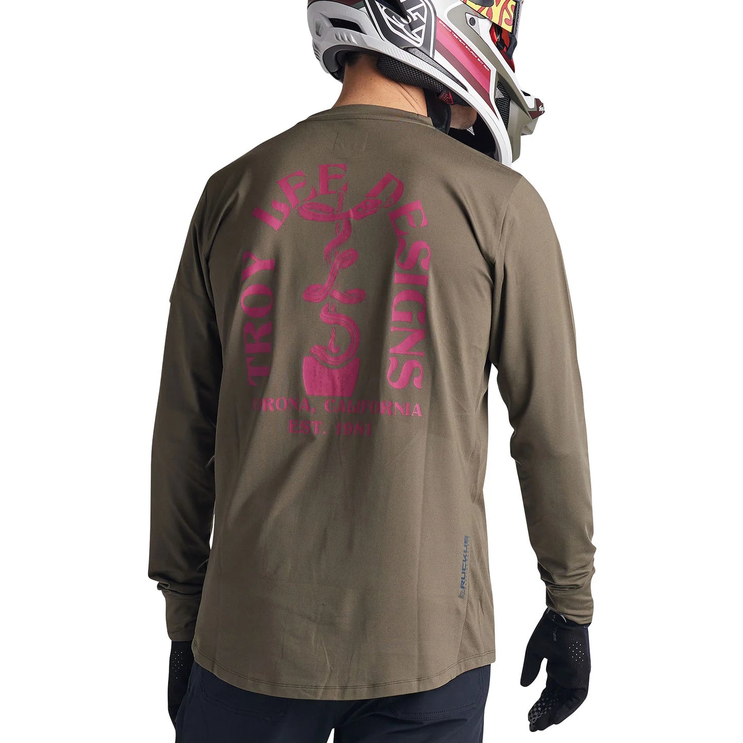 Ruckus Long Sleeve Fangs